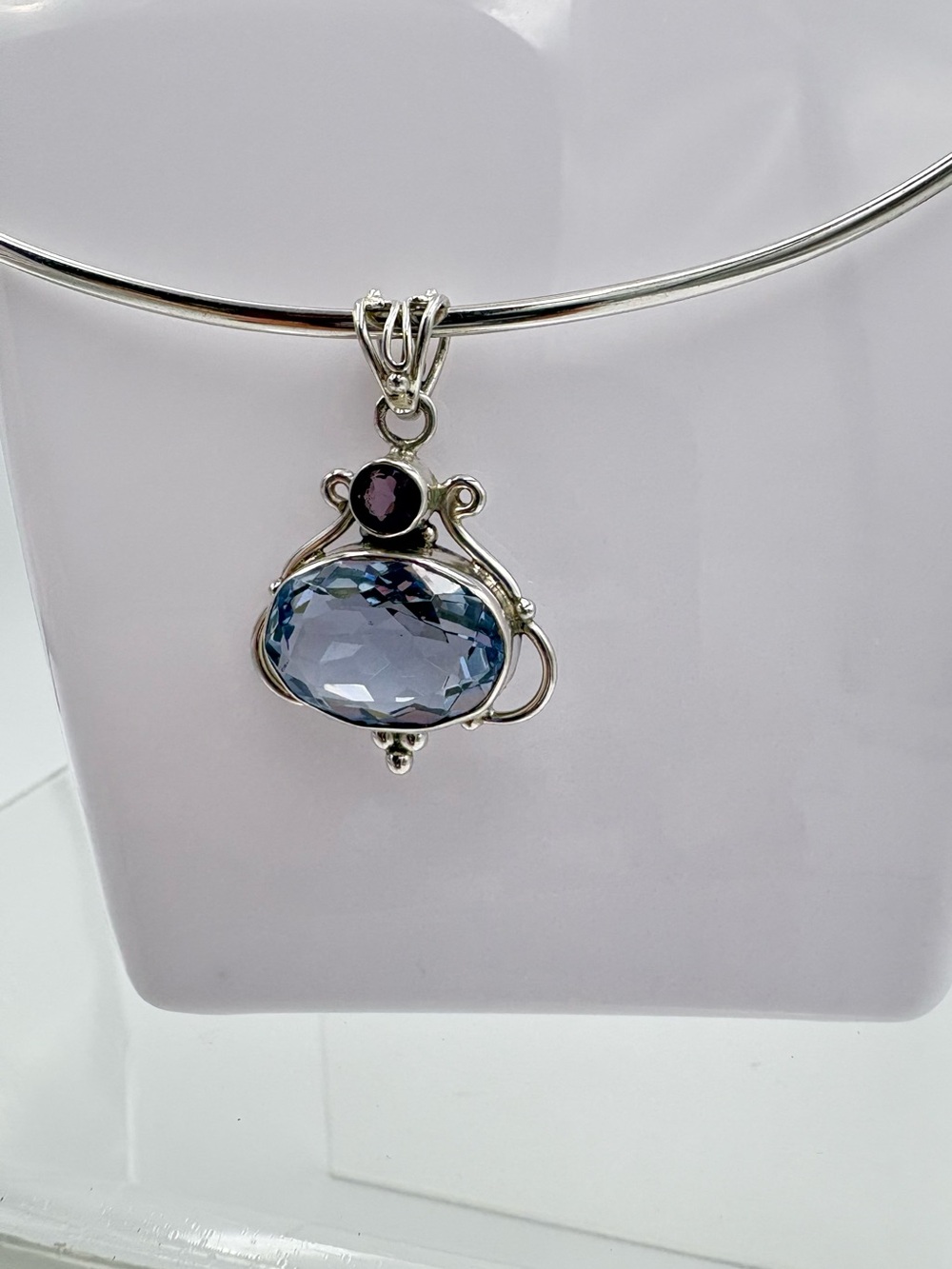 Elegant 925 Silver 10 CT Faceted Aquamarine & Amethyst Pendant - (Pendant Only) - Picture 10 of 16